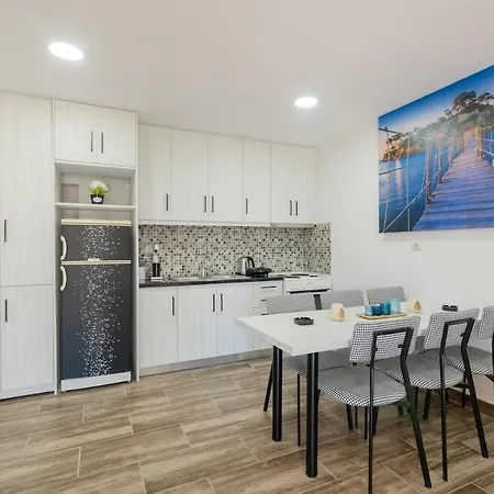 Σπίτι διακοπών Casa Di Campo- Relax Only 5 Minutes Away From The And By Mana Gers