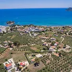 Casa Di Campo- Relax Only 5 Minutes Away From The And By Mana Gers Casa vacanze *